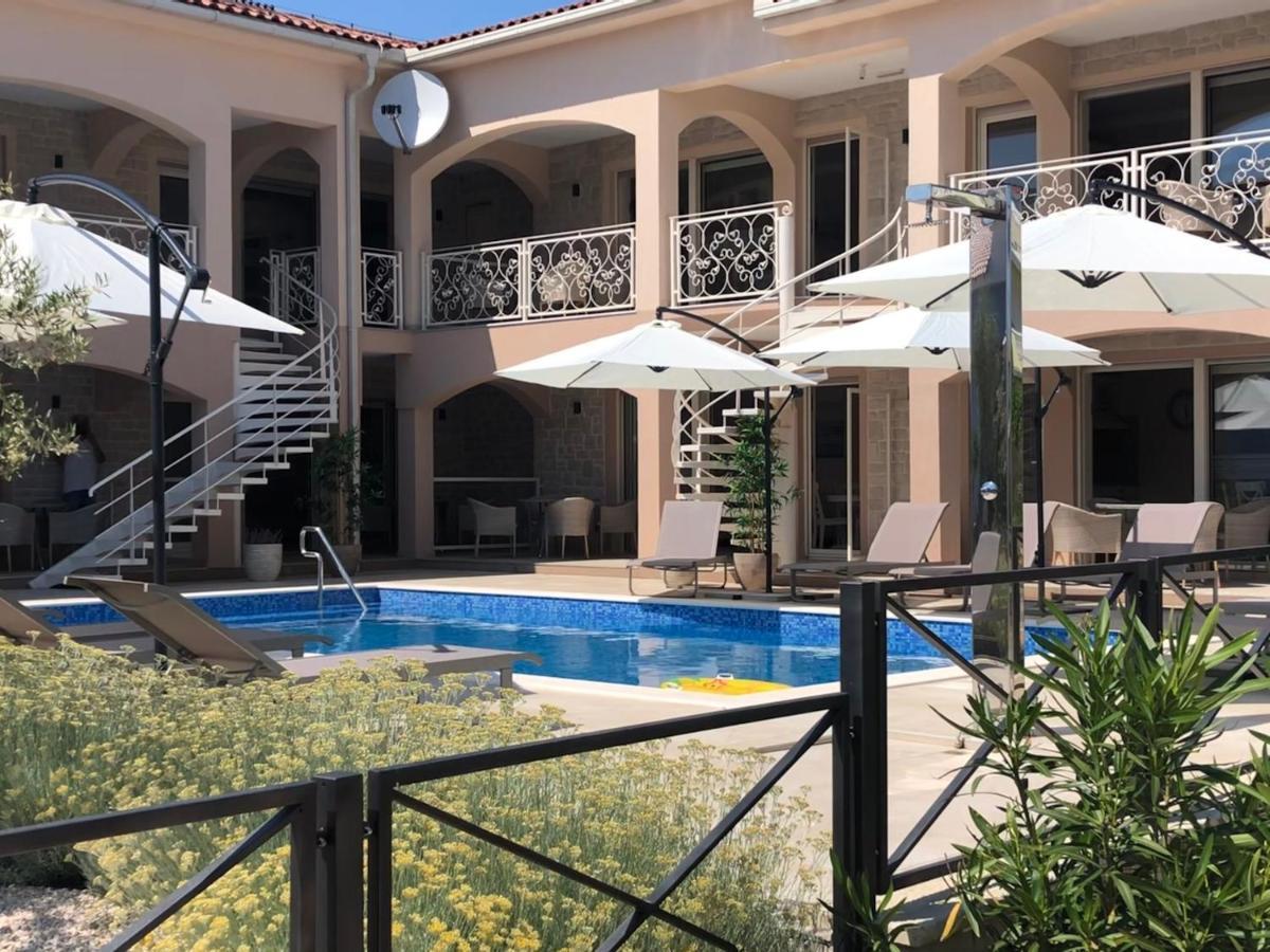 Villa Luka Lopar Exterior photo