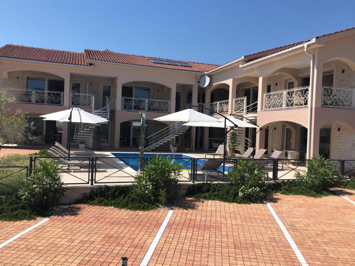 Villa Luka Lopar Exterior photo
