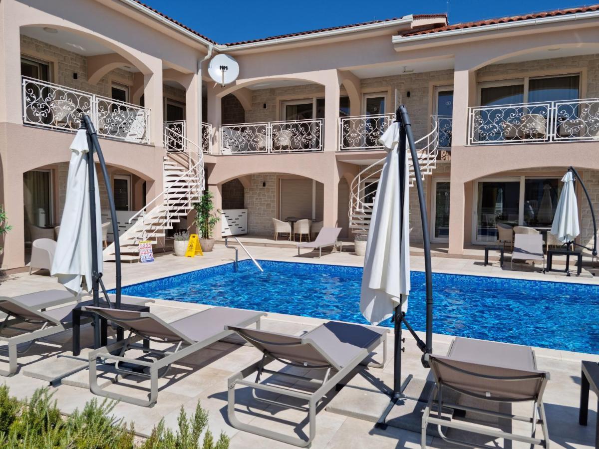 Villa Luka Lopar Exterior photo