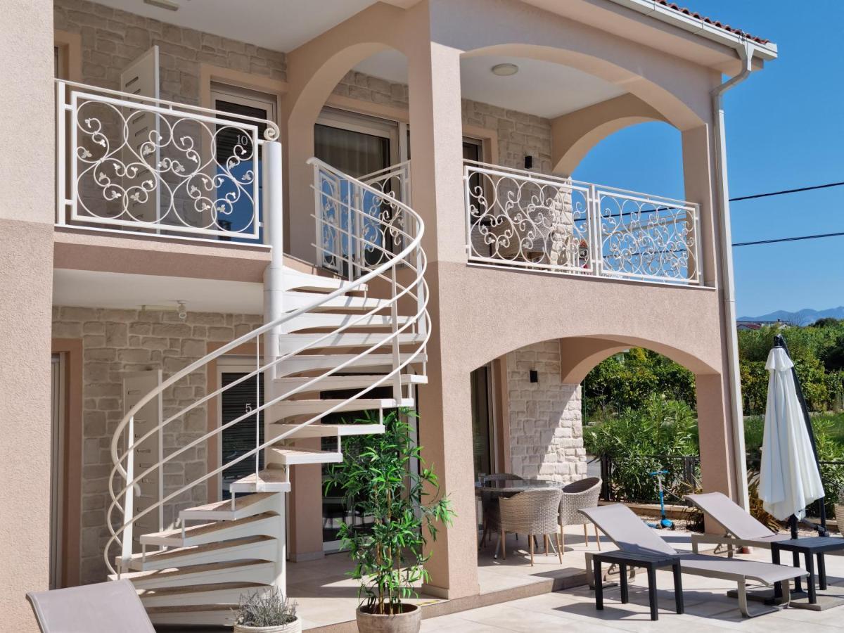 Villa Luka Lopar Exterior photo